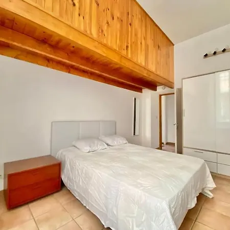 Apartament Rue Jeanne, Cosy, Proche Gare Mentona